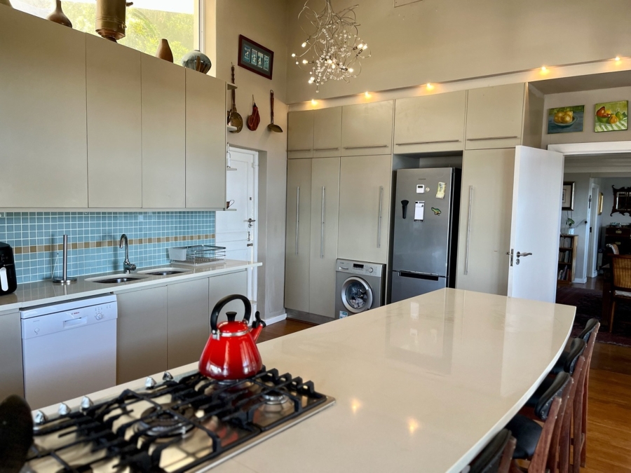 To Let 2 Bedroom Property for Rent in Llandudno Western Cape